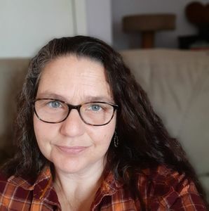 Meet your Posher, Joan